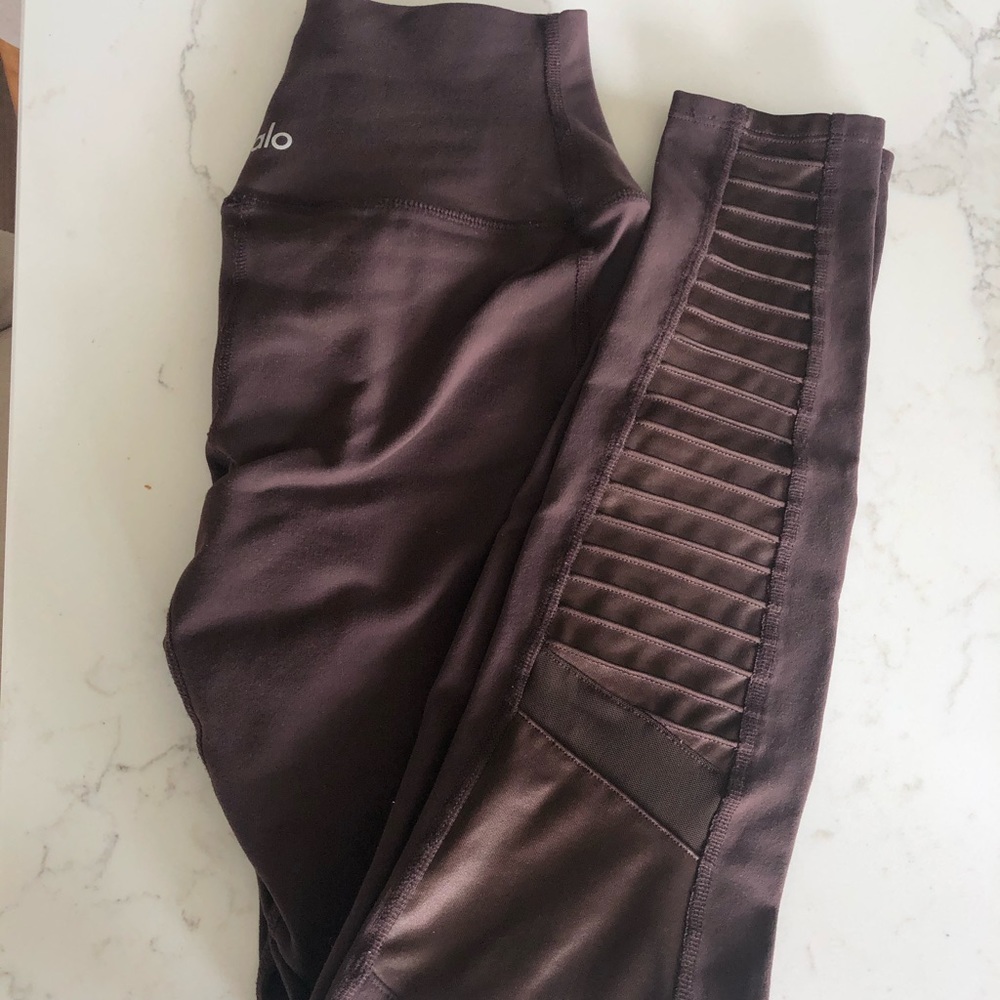Alo yoga moto leggings